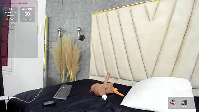 alana-silva online show from April 2, 2026, 9:01 pm