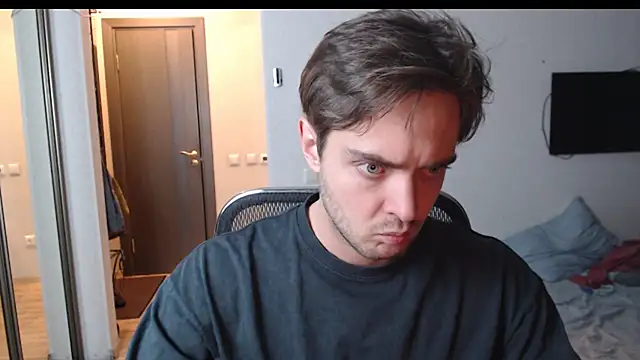 lucky swimmer online show from December 1, 2025, 2:55 pm