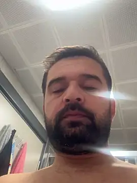 Snapshot of NiktirGit31 chatting on December 19, 2025, 8:05 pm NiktirGit31 online show from December 19, 2025, 8:05 pm