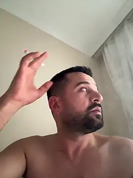 Snapshot of NiktirGit31 chatting on February 6, 2026, 12:30 pm NiktirGit31 online show from February 6, 2026, 12:30 pm