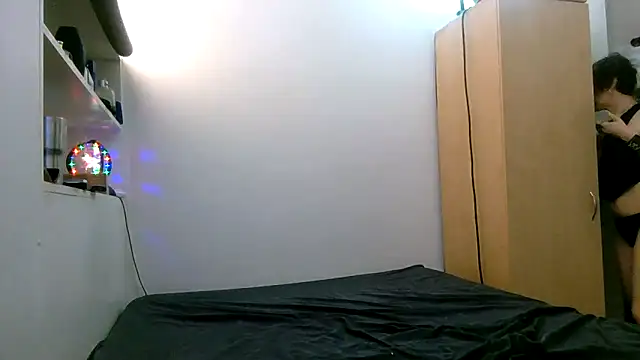 Empress Lilith online show from February 28, 2026, 6:09 pm