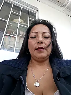 Snapshot of misshot_02 chatting on April 21, 2026, 7:06 pm misshot 02 online show from April 21, 2026, 7:06 pm