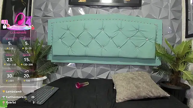 Snapshot of griselle_rousse chatting on February 5, 2026, 12:26 am griselle rousse online show from February 5, 2026, 12:26 am