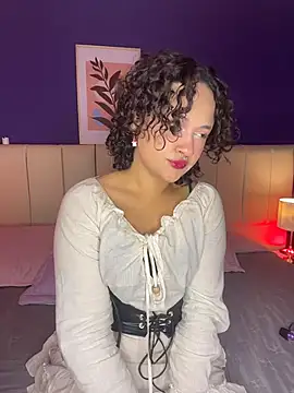  sarahRose online show from December 14, 2025, 12:32 pm