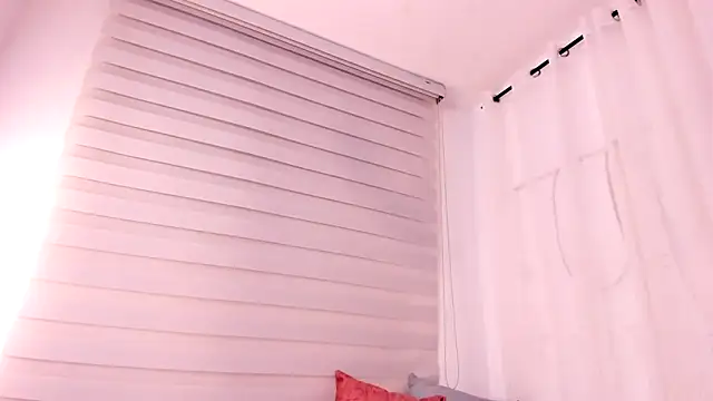 Snapshot of Irishottt chatting on February 22, 2026, 2:34 am Irishottt online show from February 22, 2026, 2:34 am