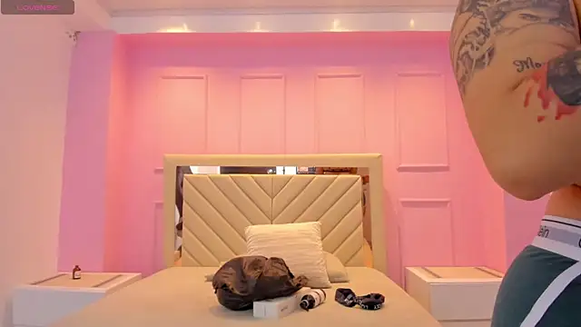 CAMI BUKELE3 online show from January 7, 2026, 7:49 pm