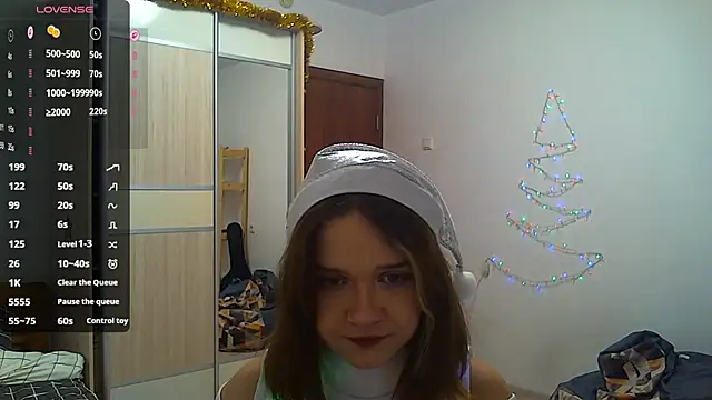 Snapshot of AlissaGerardo chatting on December 22, 2025, 2:03 pm AlissaGerardo online show from December 22, 2025, 2:03 pm