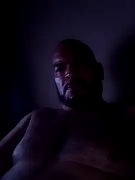 Snapshot of bighermosillo chatting on February 16, 2026, 8:27 pm bighermosillo online show from February 16, 2026, 8:27 pm