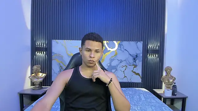 Snapshot of Liams18 chatting on April 10, 2026, 3:34 am Liams18 online show from April 10, 2026, 3:34 am