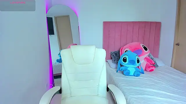 Janettcruz online show from March 10, 2026, 7:19 pm