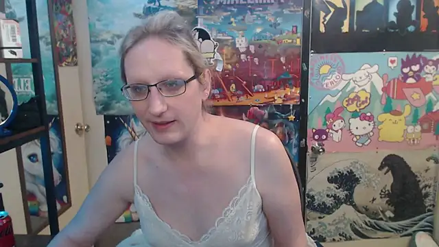 Savanah Banana  online show from February 6, 2026, 10:40 am