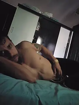 Snapshot of lucweed chatting on March 13, 2026, 3:18 pm lucweed online show from March 13, 2026, 3:18 pm