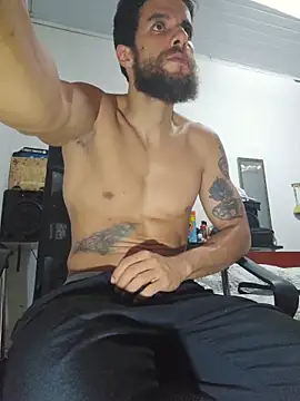 Snapshot of lucweed chatting on March 23, 2026, 5:00 am lucweed online show from March 23, 2026, 5:00 am