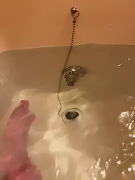 houkeiboy78 online show from April 4, 2026, 10:24 am