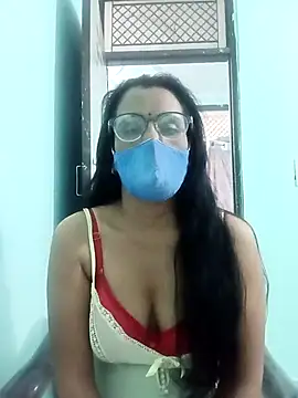 sanjana077 online show from November 23, 2025, 5:07 am