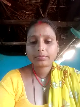 Snapshot of MiniBeast_2 chatting on November 8, 2025, 4:45 am MiniBeast 2 online show from November 8, 2025, 4:45 am