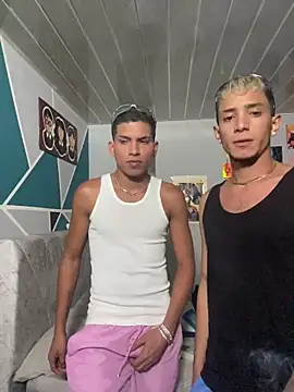 Snapshot of Mike_and_Rayan chatting on February 25, 2026, 1:48 am Mike and Rayan online show from February 25, 2026, 1:48 am