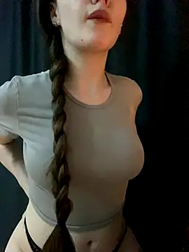 Snapshot of shrie_beverly00 chatting on November 17, 2025, 9:31 pm shrie beverly00 online show from November 17, 2025, 9:31 pm