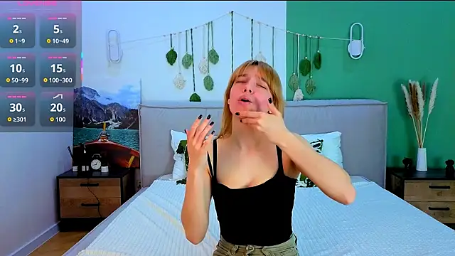 Snapshot of CindyMoriLove chatting on March 28, 2026, 5:29 am CindyMoriLove online show from March 28, 2026, 5:29 am