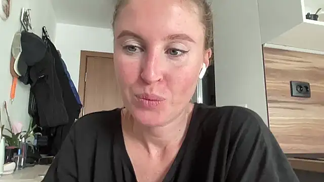 Ameli8 online show from November 27, 2025, 11:12 am