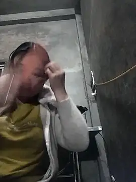 MINSSA502 online show from February 5, 2026, 10:14 pm