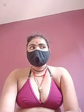Riya lovely0143 online show from June 10, 2026, 11:20 am