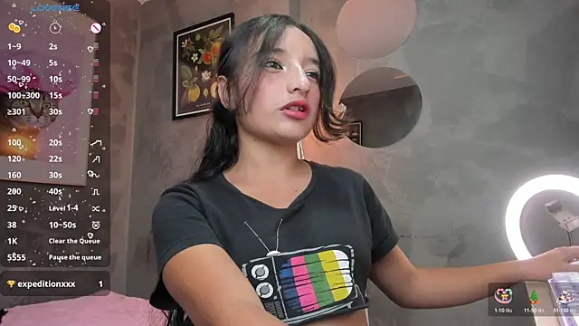 Chobbyjonexs online show from December 16, 2025, 3:44 am