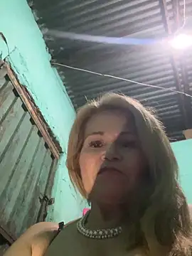 Snapshot of dirty_mother3 chatting on January 6, 2026, 9:35 am dirty mother3 online show from January 6, 2026, 9:35 am