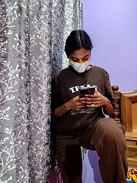 Student12th online show from November 24, 2025, 5:01 pm