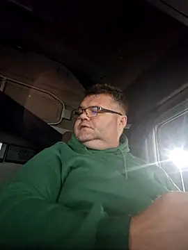 Grase44 online show from November 10, 2025, 1:59 am