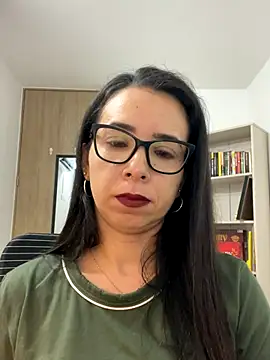 Snapshot of Vicky_ro chatting on November 10, 2025, 11:09 am Vicky ro online show from November 10, 2025, 11:09 am