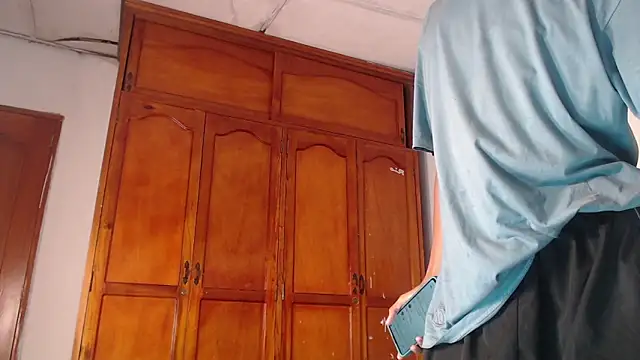 Tessachains 2  online show from February 17, 2026, 12:45 pm