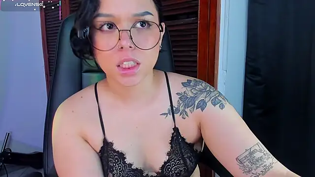 Dubraska Rubio online show from April 6, 2026, 2:53 am