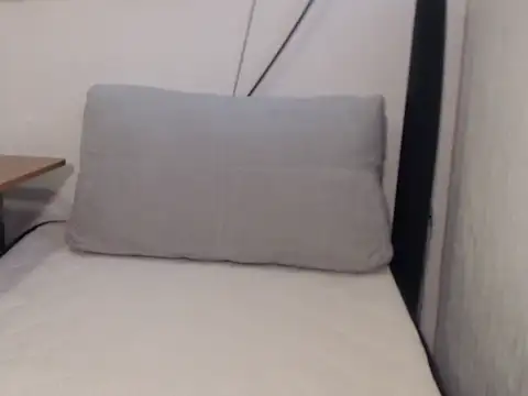 yayo 33 online show from December 2, 2025, 10:49 pm