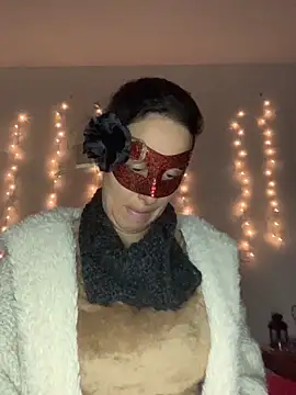 massagistahotbrunette online show from February 6, 2026, 10:46 pm