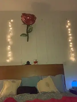 massagistahotbrunette online show from March 14, 2026, 9:20 pm