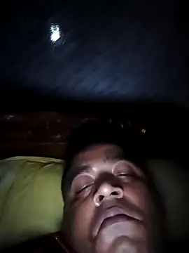 Velvet Benefice online show from November 6, 2025, 12:50 pm