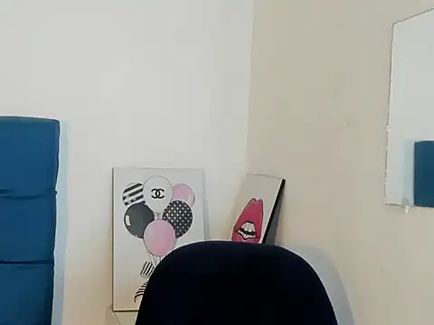 Snapshot of Valentino_Lane chatting on February 3, 2026, 6:40 am Valentino Lane online show from February 3, 2026, 6:40 am