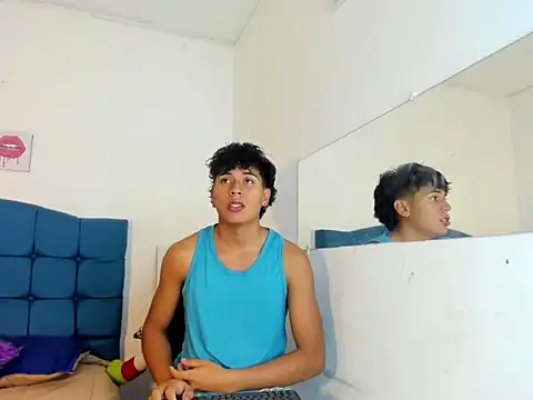 Snapshot of Valentino_Lane chatting on February 5, 2026, 6:07 am Valentino Lane online show from February 5, 2026, 6:07 am