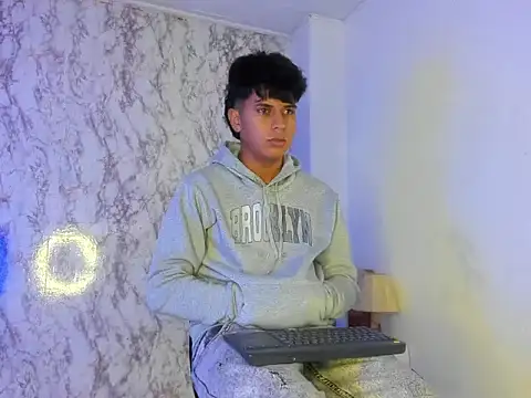 Snapshot of Valentino_Lane chatting on February 10, 2026, 5:55 am Valentino Lane online show from February 10, 2026, 5:55 am