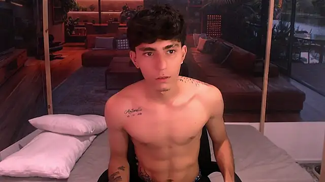 Bryant Connor online show from November 8, 2025, 3:18 am