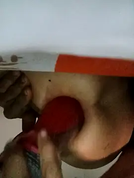 Gil666Hatanal online show from April 12, 2026, 1:43 am