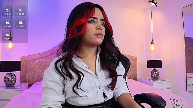 Snapshot of Chloejonson chatting on November 9, 2025, 2:54 am Chloejonson online show from November 9, 2025, 2:54 am