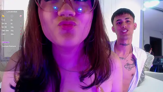 Snapshot of Aitana_valverde chatting on November 6, 2025, 7:48 pm Aitana valverde online show from November 6, 2025, 7:48 pm