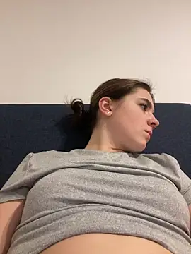 topvibestati online show from November 25, 2025, 6:30 pm