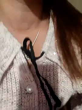 Snapshot of Missa-kute20 chatting on November 24, 2025, 6:46 am Missa-kute20 online show from November 24, 2025, 6:46 am