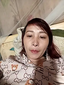 Snapshot of Missa-kute20 chatting on February 9, 2026, 2:37 am Missa-kute20 online show from February 9, 2026, 2:37 am