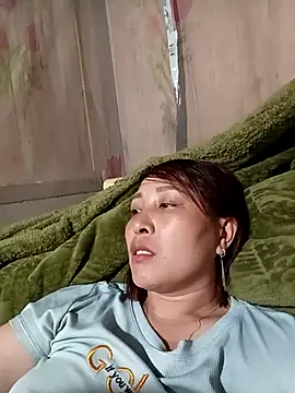 Snapshot of Missa-kute20 chatting on February 27, 2026, 5:29 am Missa-kute20 online show from February 27, 2026, 5:29 am