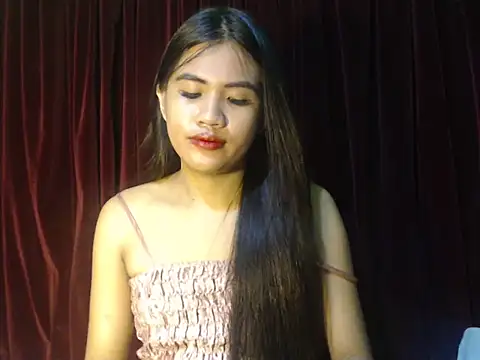 Rema thebigcock online show from December 21, 2025, 3:52 pm