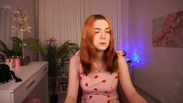 AvaRyder online show from December 20, 2025, 1:29 pm